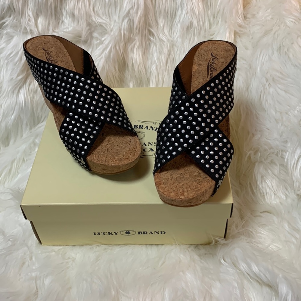 Lucky brand wedge sandal